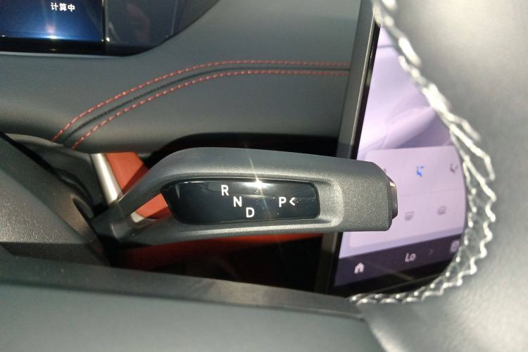 Used  SU7 2024 Rear-Drive Long-Range Intelligent Driving Version
