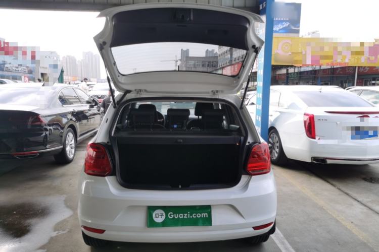 Used Volkswagen Polo 2016 1.4L Manual Fashion Model