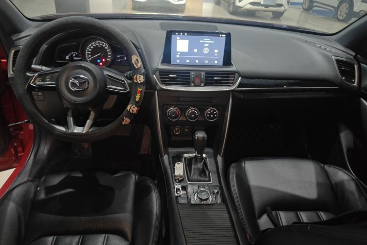 Used Mazda CX-4 2018 2.0L Automatic Two-Wheel Drive Blue Sky Dynamic Version China V Standard