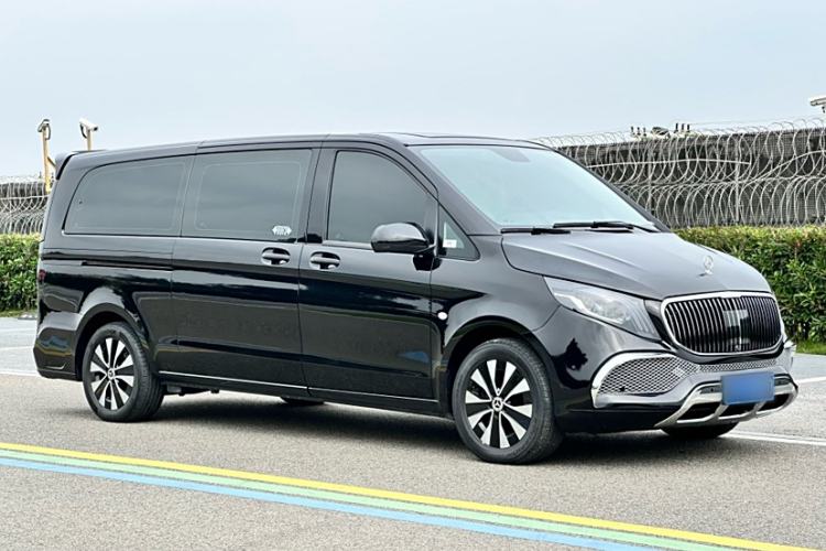 Used Mercedes-Benz Vito 2023 2.0T Elite Version 7 Seats