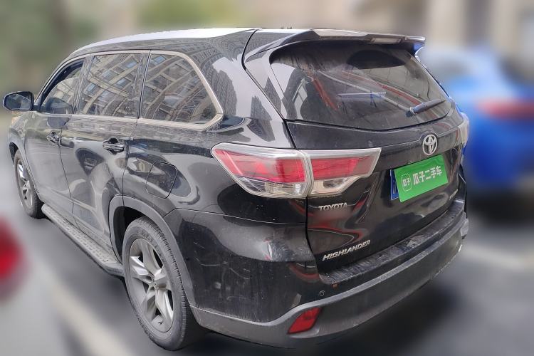 Used Toyota Highlander 2017 2.0T Four-Wheel Drive Luxury Edition 7 Seats