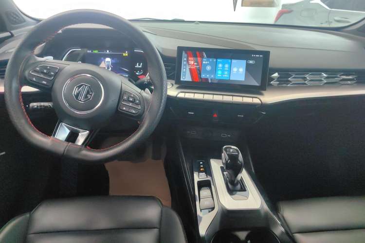 Used MG 5 2021 300TGI DCT Luxury Flagship Edition
