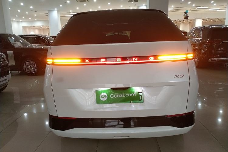 Used XPeng X9 2025 740 Ultra-Long Range Max
