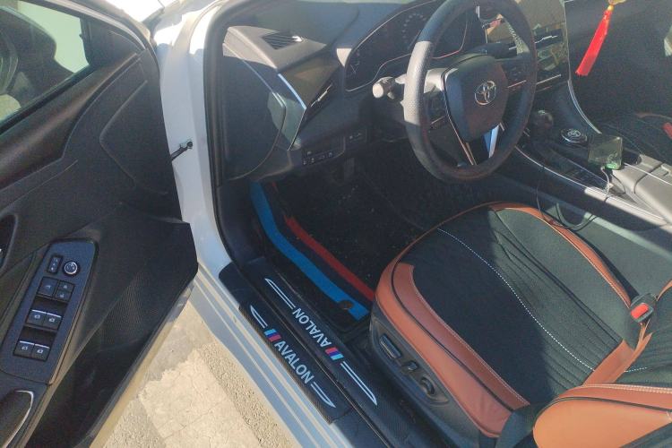 Used Toyota Avalon 2023 2.5L Luxury Edition