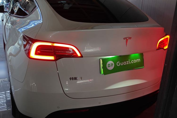 Used Tesla Model Y 2022 Rear-Wheel-Drive Version
