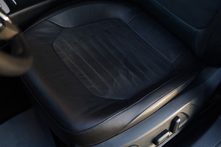 Used Volkswagen Magotan 2015 2.0 TSI Luxury Model
