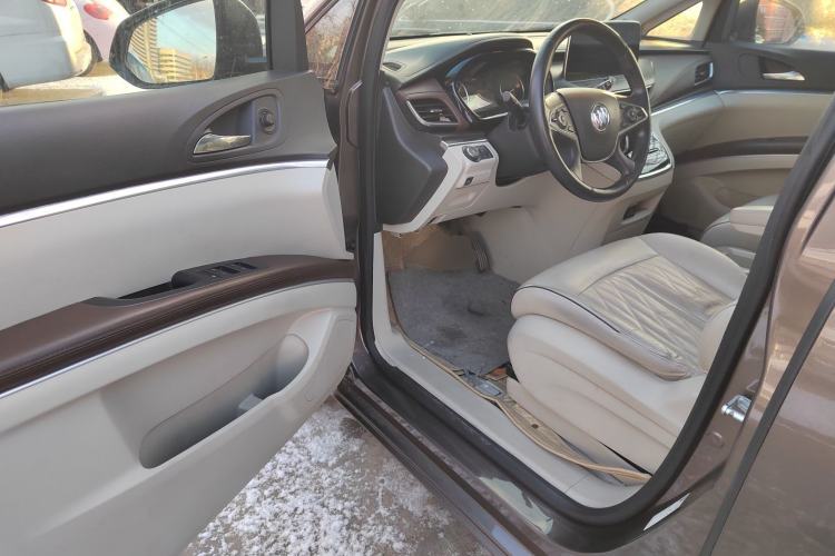 Used Buick GL8 2022 Land Business Class 652T Luxury Model