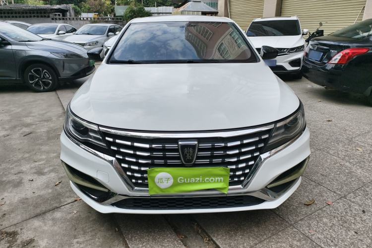 Used Roewe i6 2019 PLUS 1.6L CVT 4G Connected Flagship Deluxe Edition
