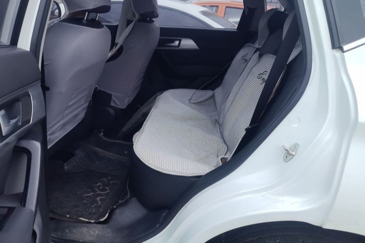 Used Haval H2 2018 1.5T Dual-Clutch Two-Wheel Drive Fashion Model China VI Standard
