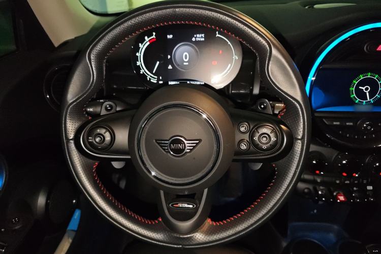 Used MINI MINI 2021 2.0T COOPER S Classic Edition
