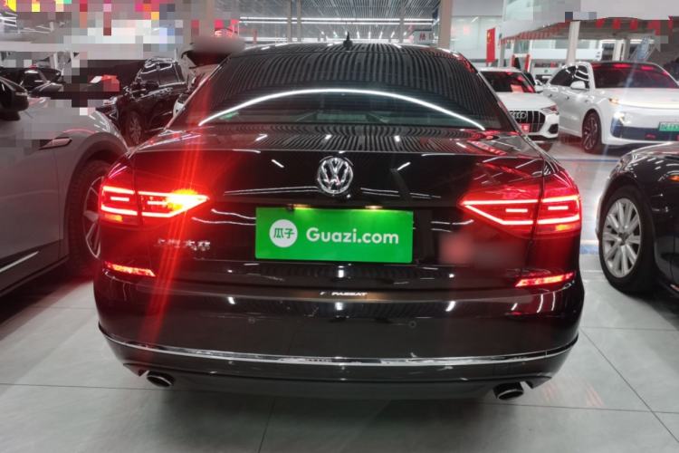 Used Volkswagen Passat 2017 330TSI DSG Luxury Edition
