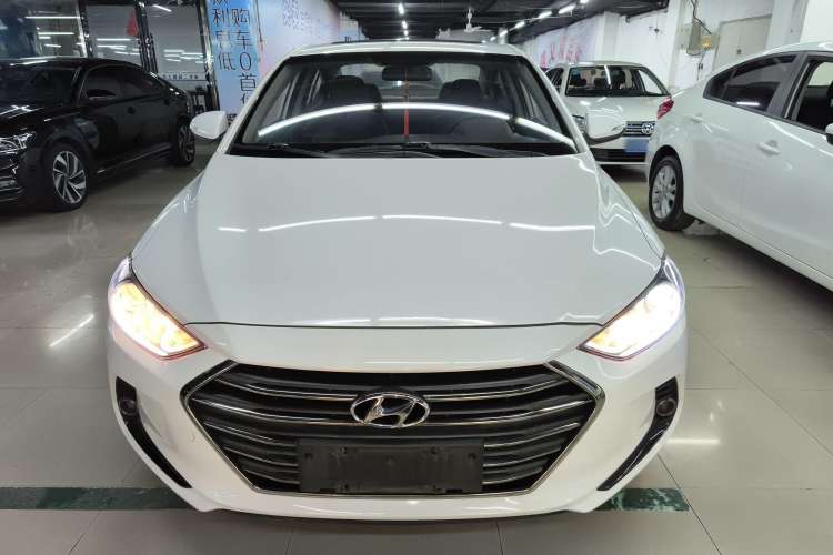 Used Hyundai Elantra 2018 1.6L Automatic 15th Anniversary Special Edition
