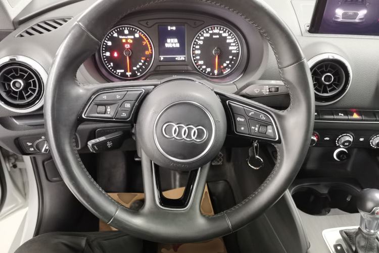 Used Audi A3 2020 Limousine 35 TFSI Fashion Edition China VI Emission Standard
