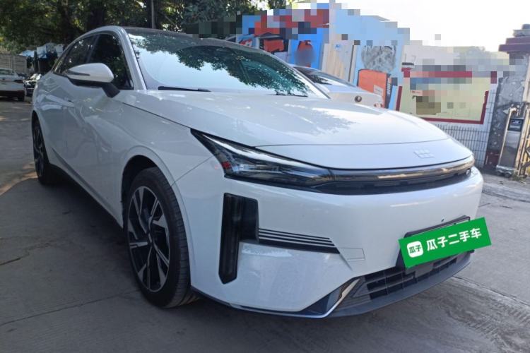 Used  L6 2023 125km Starship