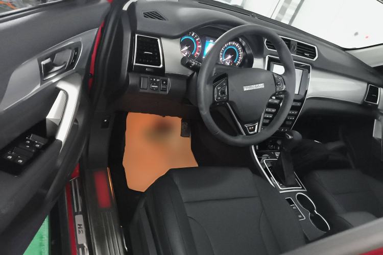 Used Haval H2 2017 Red-Label 1.5T Automatic Two-Wheel Drive Luxury Model
