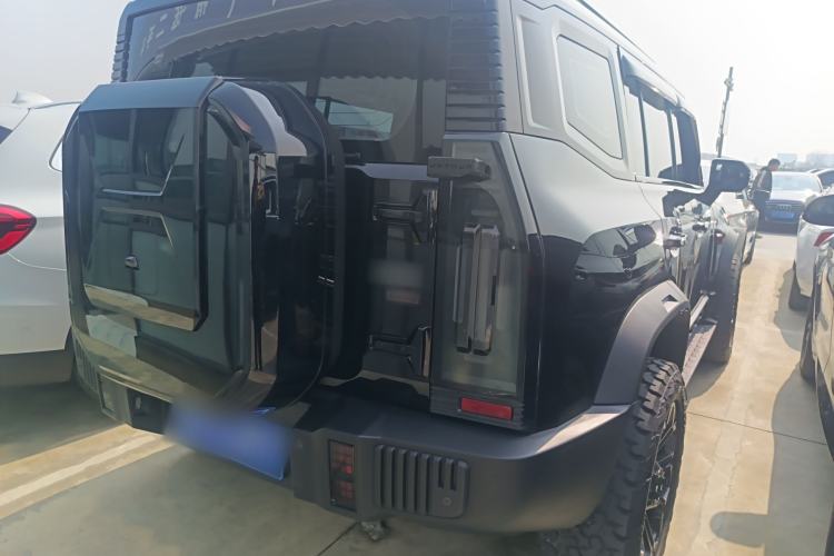 Used JETOUR Traveler 2023 2.0T All-Wheel-Drive CrossPRO
