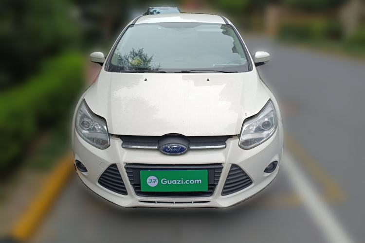Used Ford Focus 2012 Sedan 1.6L Automatic Comfort Model
