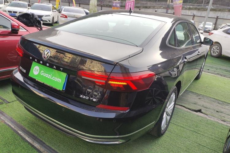 Used Volkswagen Passat 2019 330TSI Elite Edition China VI
