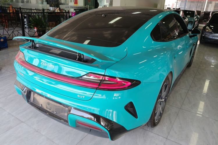 Used  SU7 2024 Rear-Drive Ultra-Long Range Advanced Pro-Level Intelligent Driving Version
