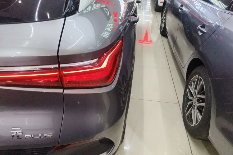 Used BYD Yuan PLUS 2022 430 km Luxury Version
