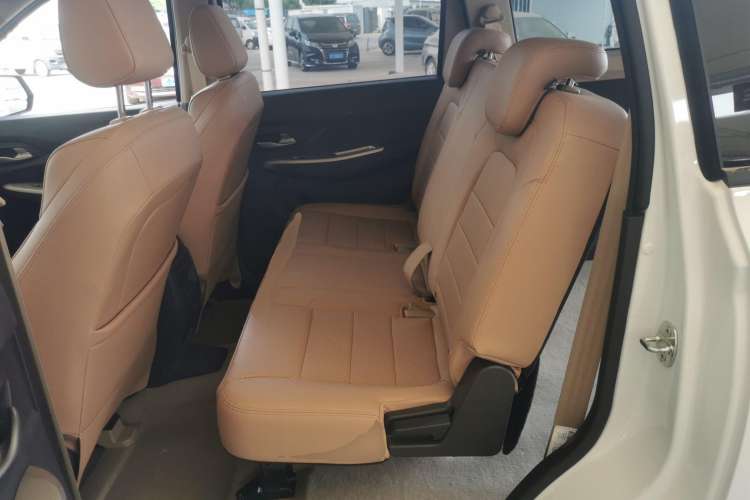 Used Wuling Hongguang 2021 1.5L Facelifted S Comfort Version with Electric Power Steering LAR
