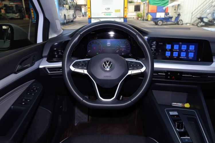 Used Volkswagen Golf 2021 200TSI DSG Pro