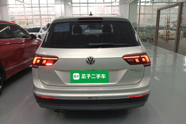 Used Volkswagen Tiguan L 2018 330TSI Automatic Two-Wheel Drive Luxury Edition
