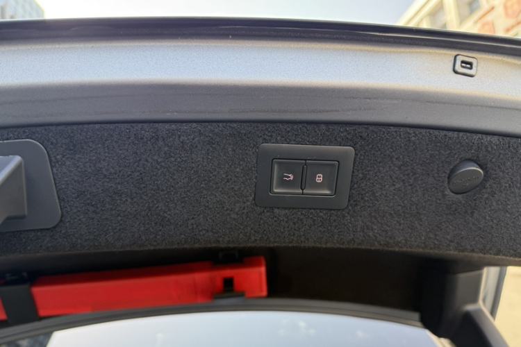 Used BYD Han 2022 DM-i 121KM Prestige Model