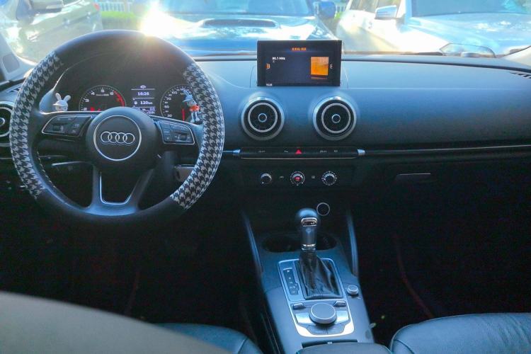 Used Audi A3 2020 Sportback 35 TFSI Fashion Edition China VI Emission Standard
