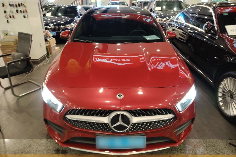 Used Mercedes-Benz A-Class 2020 Restyled A 200 L Sport Sedan Fashion Version
