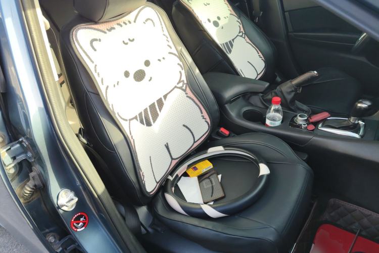 Used Mazda Mazda 3 Axela 2014 Sedan 1.5L Automatic Comfort Model