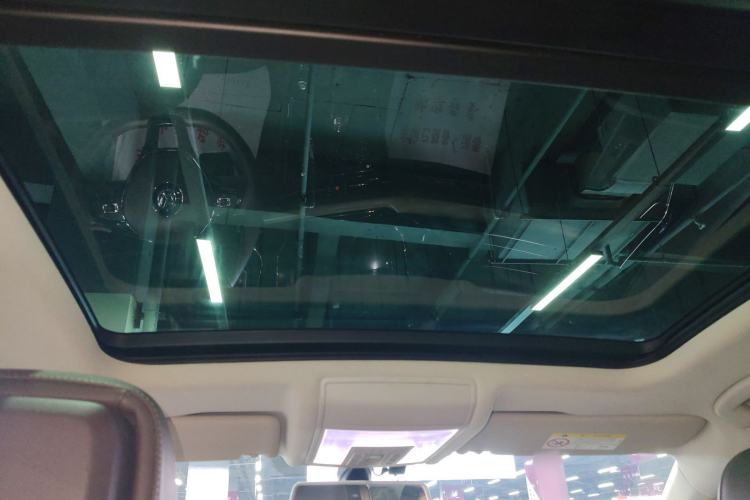 Used Volkswagen Passat 2019 330TSI Luxury Edition China VI Standard
