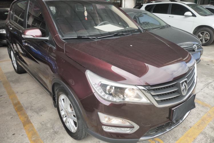 Used Baojun 560 2016 1.5T Manual Elite Model