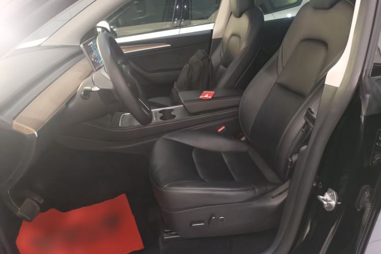 Used Tesla Model Y 2021 Standard Range Rear-Wheel Drive Version
