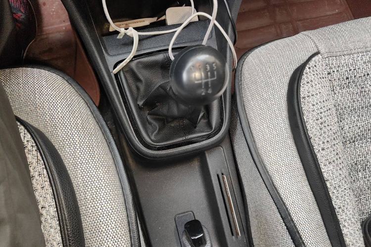 Used Volkswagen Jetta 2015 Zhuihui Edition 1.4L Manual Fashion Model
