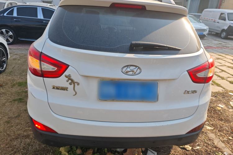 Used Hyundai ix35 2015 2.0L Automatic 2WD Smart Type China IV
