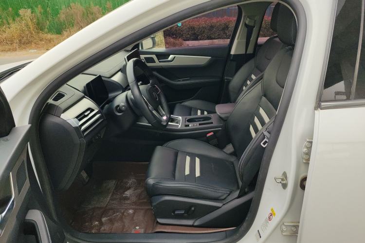 Used BYD Qin Pro 2019 Super Edition 1.5TI Automatic Smart Connect Enjoyment Model China VI Standard