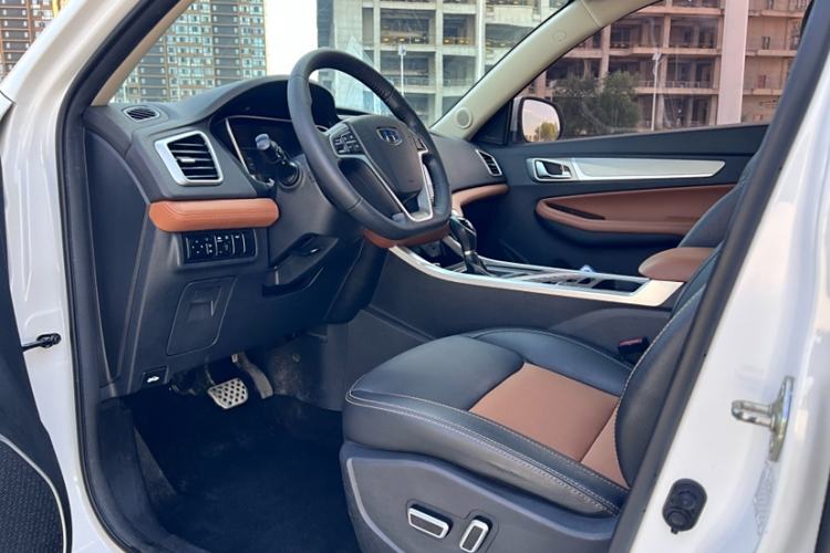 Used Geely Auto Vision X6 2018 1.4T CVT 4G Connected Flagship Edition
