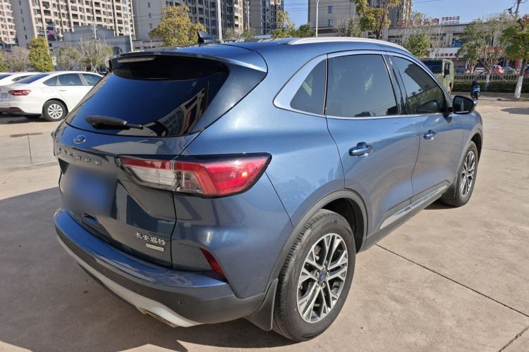 Used Ford Escape 2020 EcoBoost 245 Two-Wheel-Drive Titanium Edition
