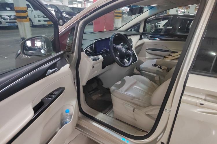 Used Buick GL8 2021 ES Landtrek 653T Comfort Edition
