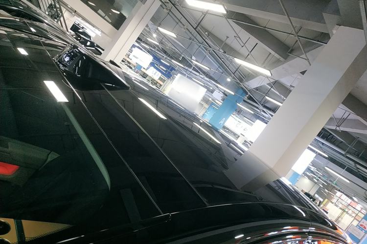 Used Li Auto MEGA 2024 Ultra Model
