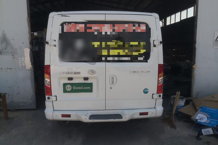 Used SAIC MAXUS Xintu V80 2019 2.0T Plus 6-Speed Manual – Aoyuntong Short Wheelbase Ultra-Low Roof 5/6-Seater
