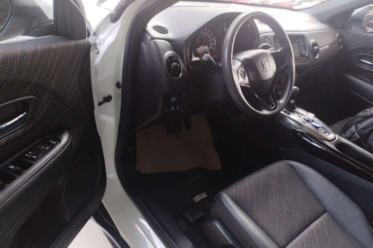 Used Honda XR-V 2017 1.8L EXi CVT Comfort Version
