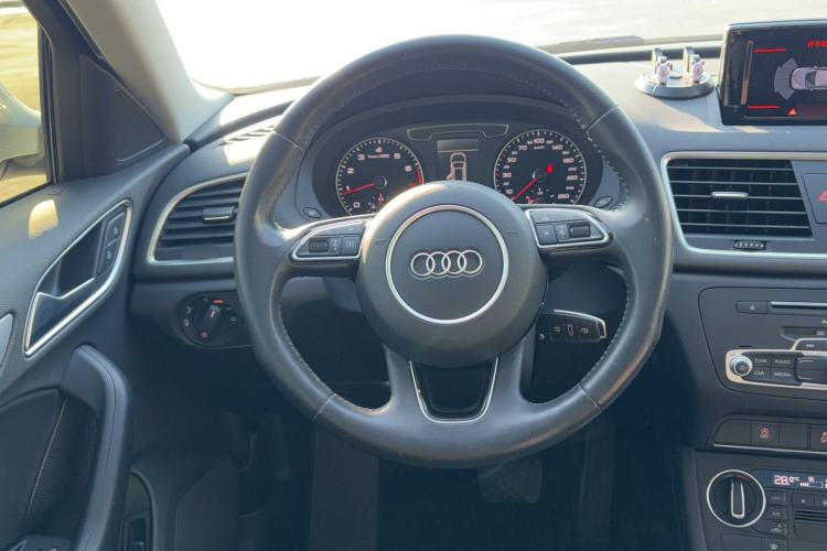 Used Audi Q3 2016 30 TFSI Fashion Model