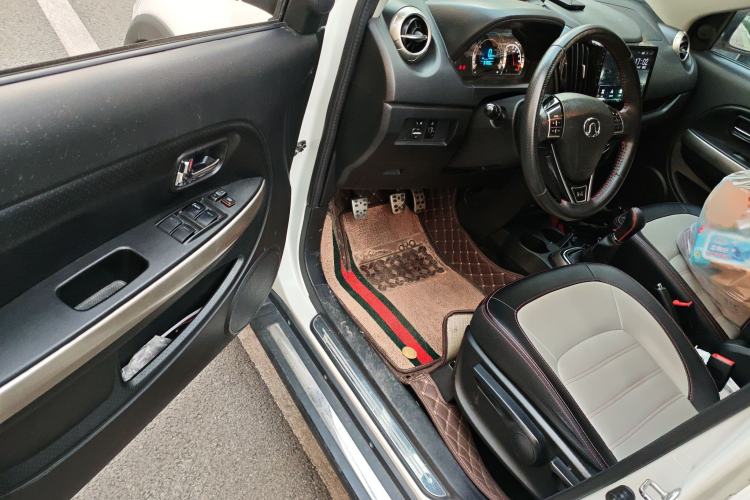 Used Great Wall M4 2014 1.5L manual Comfort trim level
