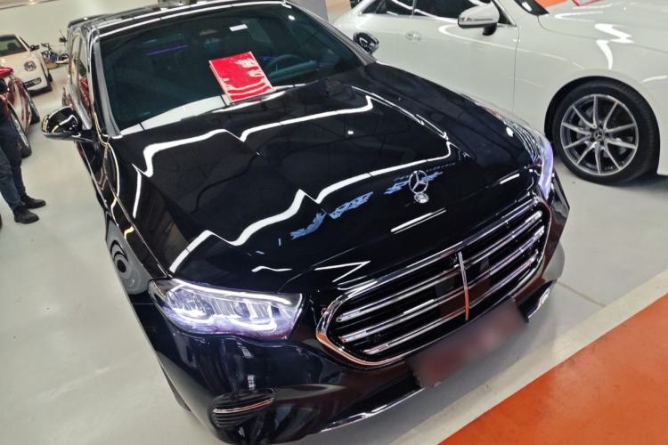 Used Mercedes-Benz E-Class 2025 E 260 L
