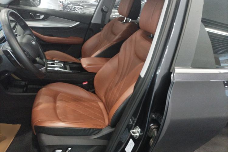 Used Chery Tiggo 8 PLUS 2021 290TGDI DCT Luxury Edition
