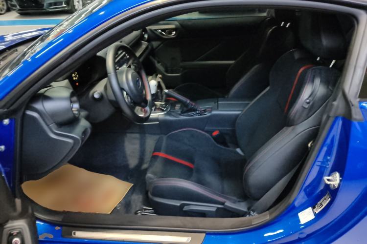 Used Subaru BRZ 2022 2.4L Manual Version
