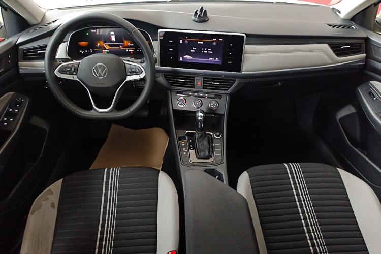 Used Volkswagen Bora 2024 200TSI DSG Comfort Edition
