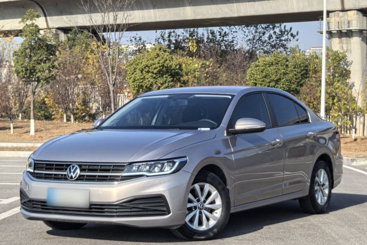 Used Volkswagen Bora 2021 1.5L Automatic Fashionable Smart Connectivity Version
